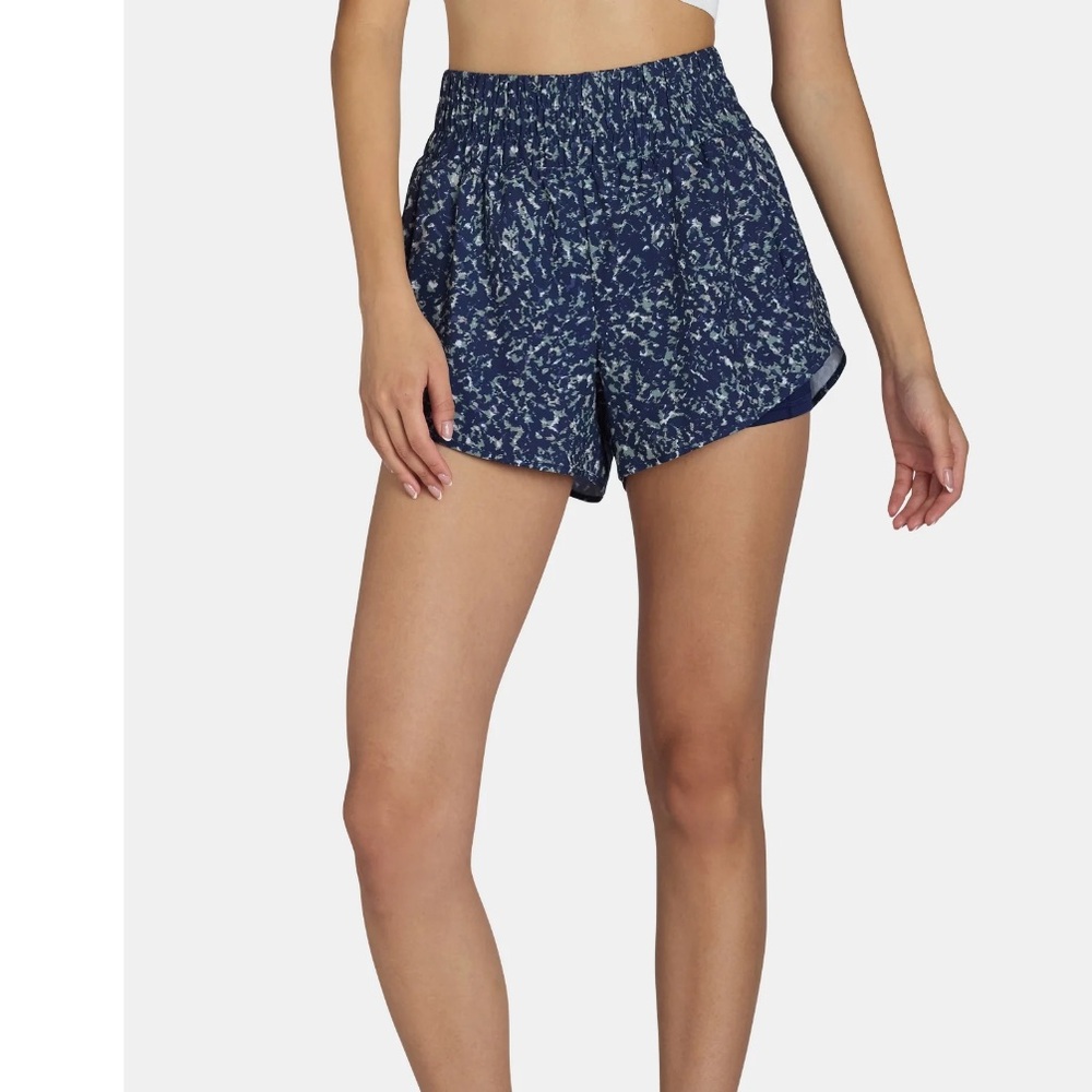 Avia Women's Running Shorts with Bike Liner Small - Picture 2 of 12